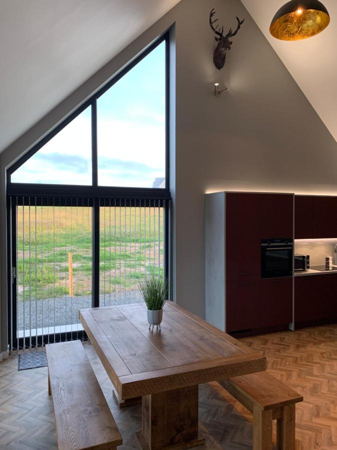 Eastbrae Cottages & Lodges Стромнесс Экстерьер фото